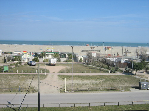 AFFITTO ESTENSI FRONTE MARE