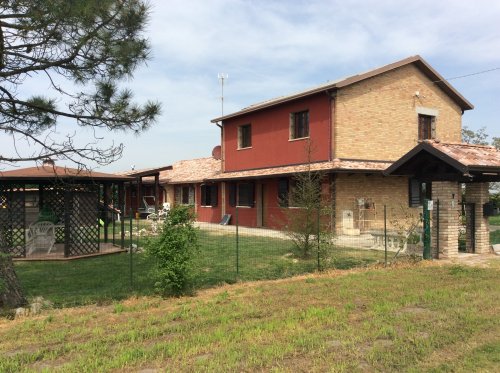 VILLA BRUNA