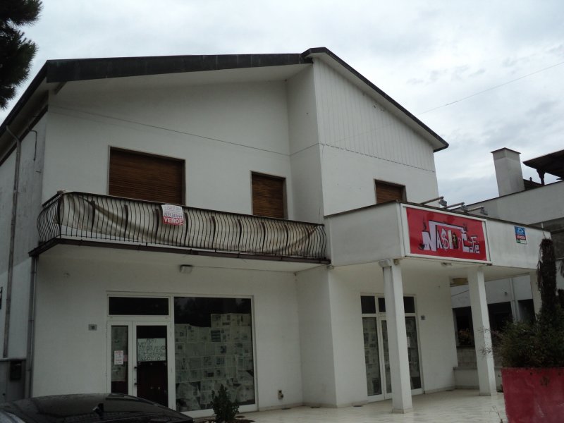 VIA FONTANA 10